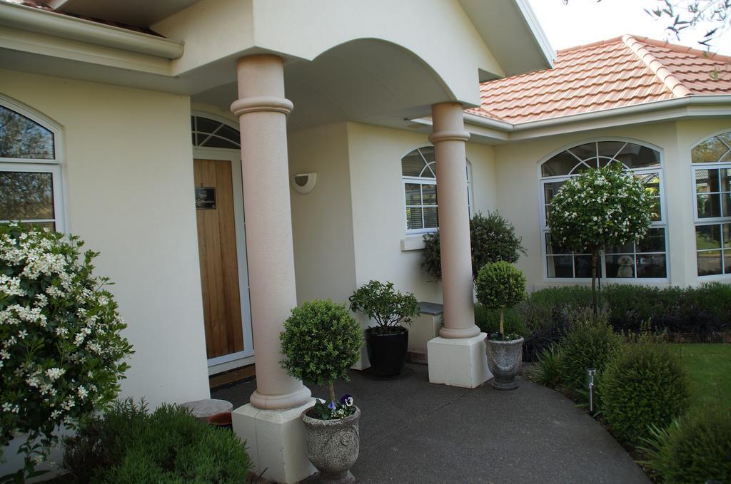 Olive House Bed And Breakfast Christchurch Exteriör bild
