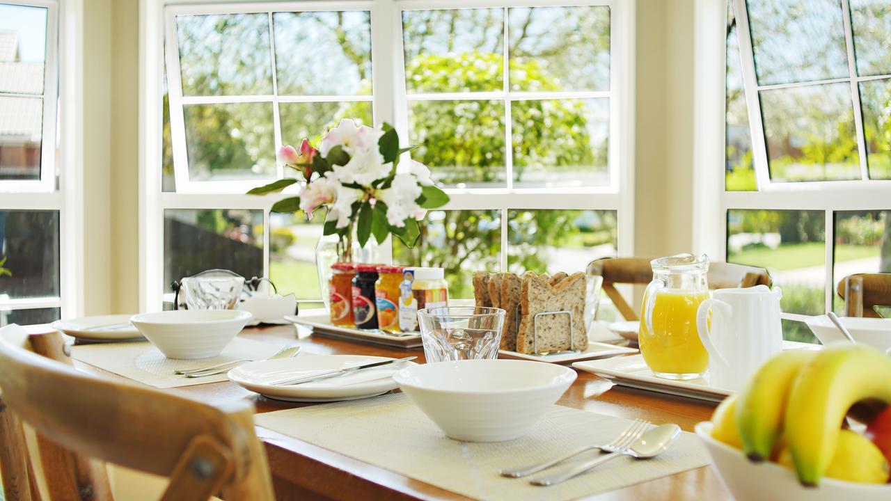 Olive House Bed And Breakfast Christchurch Exteriör bild