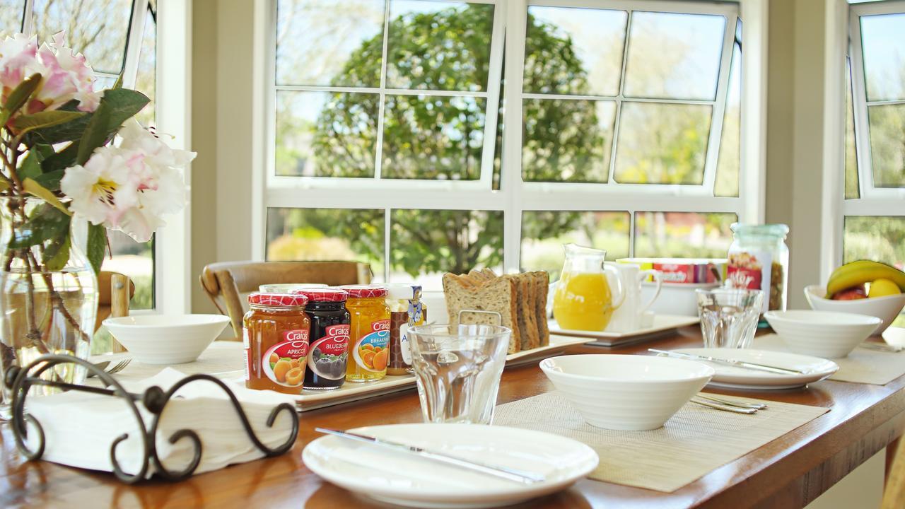 Olive House Bed And Breakfast Christchurch Exteriör bild